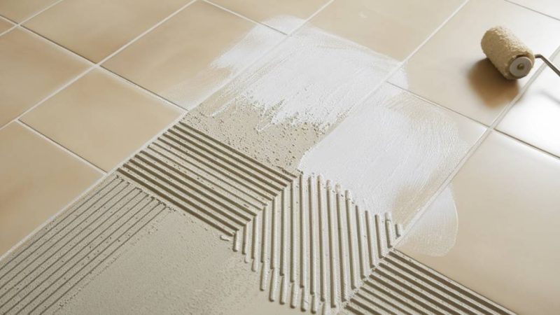 Béton ciré sur carrelage : application facile avec un kit complet
